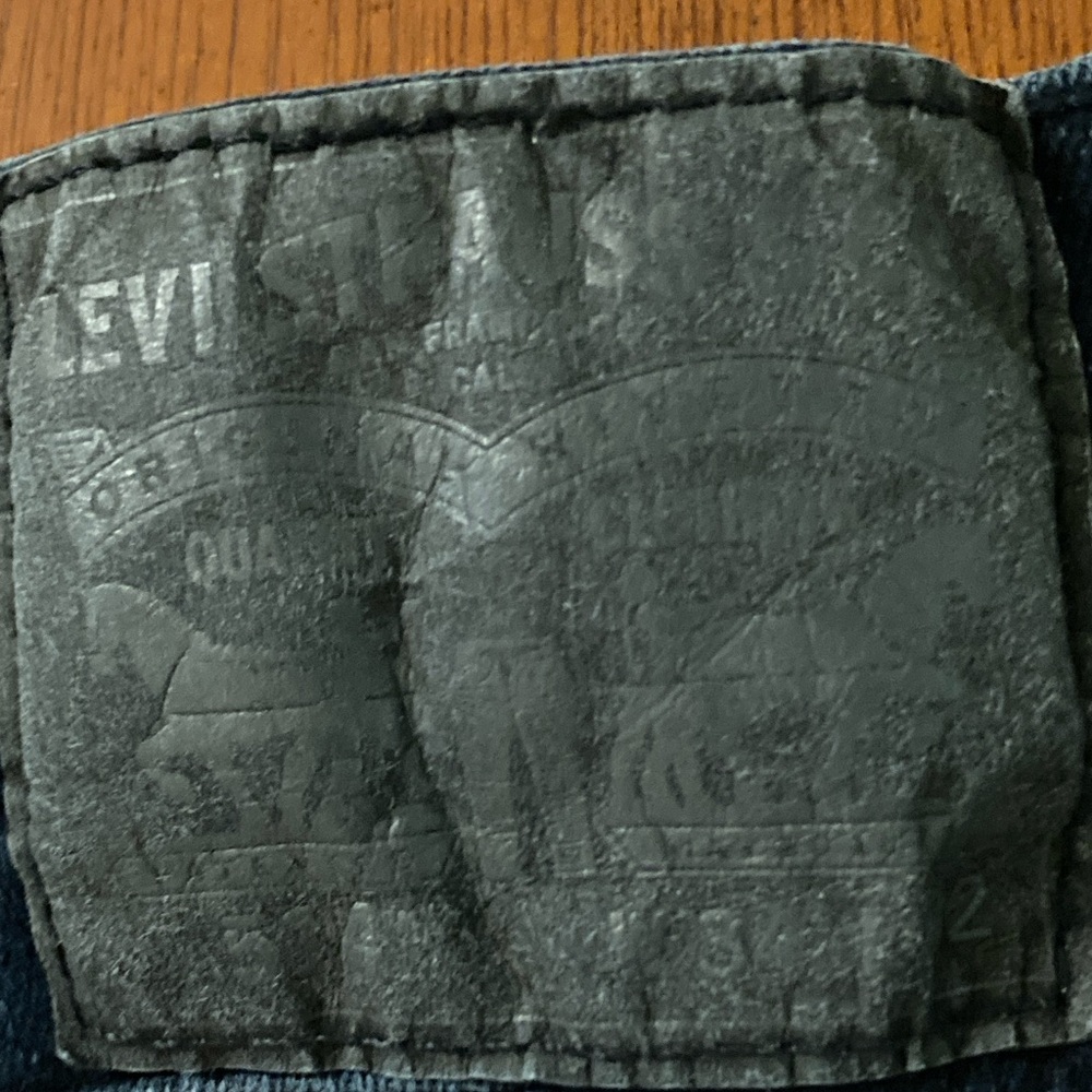 Levi’s Jeans - Picture 6 of 8